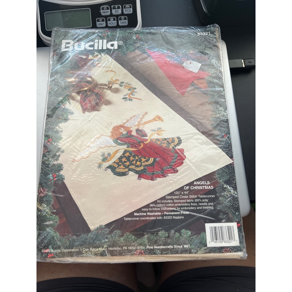 Bucilla Angels of Christmas Stamped Cross Stitch Tablerunner Kit 83321 Vintage